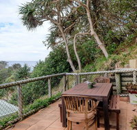 13 Pt Lookout Beach Resort - Accommodation Sunshine Coast