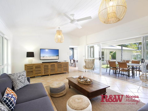 14 Witta Circle - Accommodation Sunshine Coast 1
