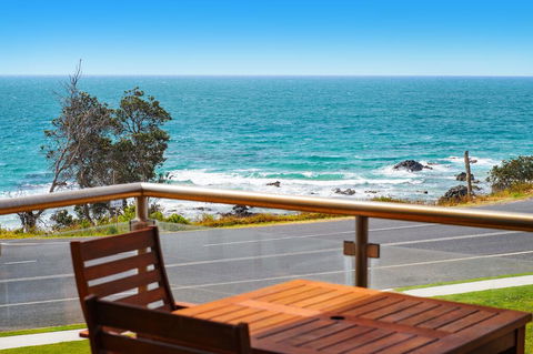 15 Beachpark Apartments - Accommodation Sunshine Coast 3