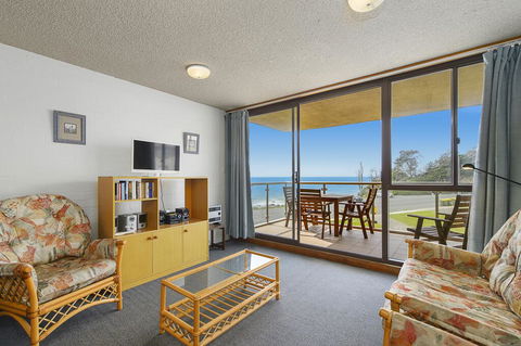 15 Beachpark Apartments - Accommodation Sunshine Coast 0