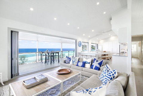 2 Arakoon Crescent - Accommodation Sunshine Coast 1
