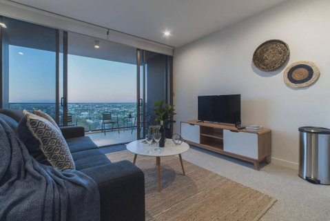 2 Bed Brisbane Resort Apartment - Accommodation Sunshine Coast 1