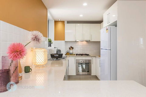 2 Bedroom 2 Bathroom Apt With Balcony And Parking - Accommodation Sunshine Coast 1