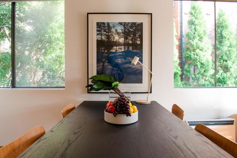 2 Bedroom Apt In Potts Point With Parking - Accommodation Sunshine Coast 3