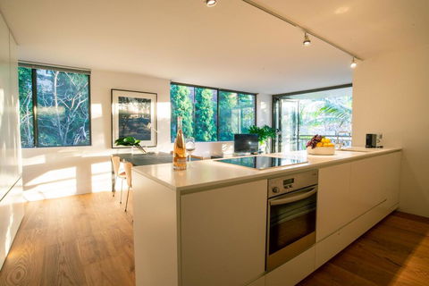 2 Bedroom Apt In Potts Point With Parking - Accommodation Sunshine Coast 2