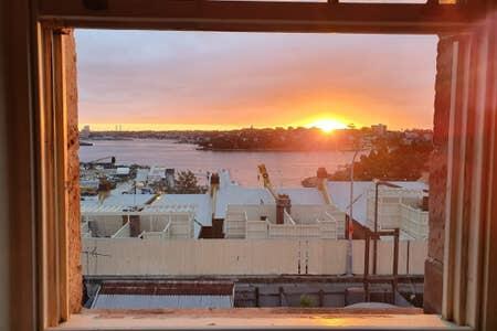 2 Bedroom Harbour View At The Rocks Heart Of CBD - Accommodation Sunshine Coast 3