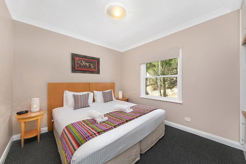 2 Bedroom Villa @ Oaks Cypress Lakes Resort - Accommodation Sunshine Coast 2