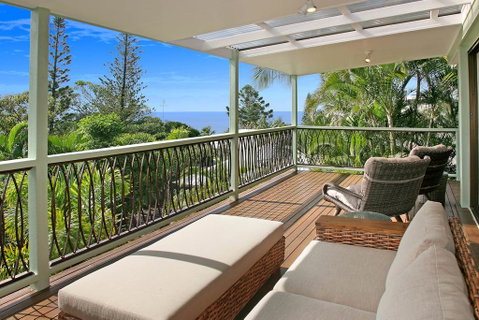 21 Arakoon Crescent - Accommodation Sunshine Coast 0