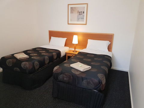 22 Gillies Street Apartments - Accommodation Sunshine Coast 2
