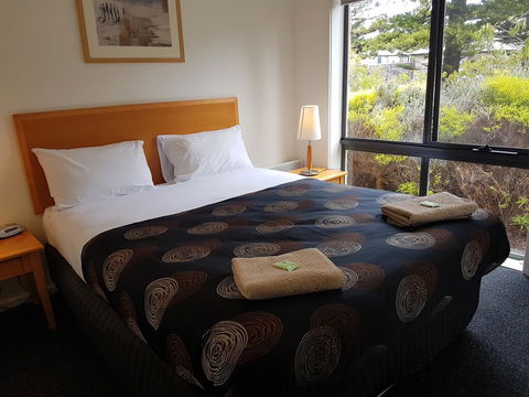 22 Gillies Street Apartments - Accommodation Sunshine Coast 3