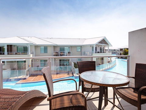 245 'Pacific Blue', 265 Sandy Point Rd - Air Conditioned Unit With Resort Facilities And Linen Supplied - Accommodation Sunshine Coast 0