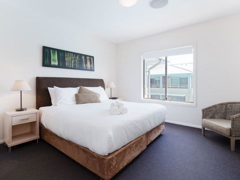 245 'Pacific Blue', 265 Sandy Point Rd - Air Conditioned Unit With Resort Facilities And Linen Supplied - Accommodation Sunshine Coast 1