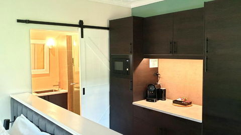 Blackwood Valley Suites - Accommodation Sunshine Coast 2