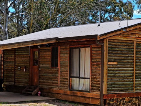 Cabin 2 - Snowy Accommodation - Accommodation Sunshine Coast 0