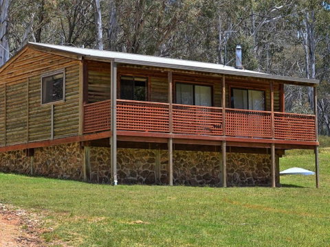 Cabin 3 - Snowy Accommodation - Accommodation Sunshine Coast 3