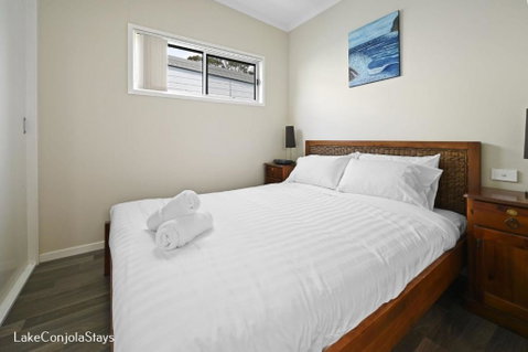 Cabin 60 - Lake Conjola - Accommodation Sunshine Coast 3
