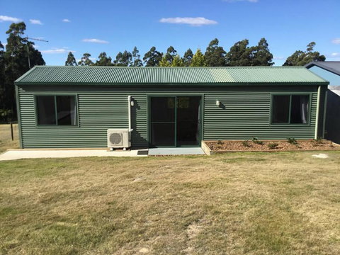 Cabin In The Tasmanian Bush - Tranquility! - Accommodation Sunshine Coast 1