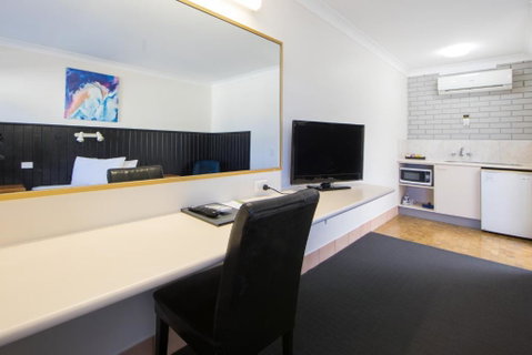 Caboolture Motel - Accommodation Sunshine Coast 1