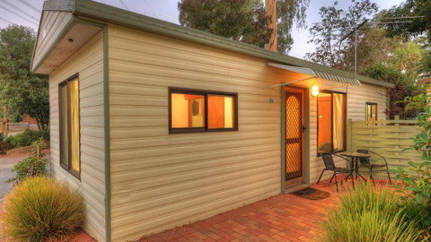 Crystal Brook Tourist Park - Accommodation Sunshine Coast 2