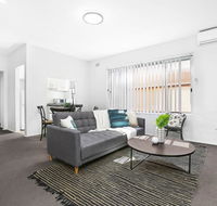 3 South Pacific Apartments - Accommodation Sunshine Coast