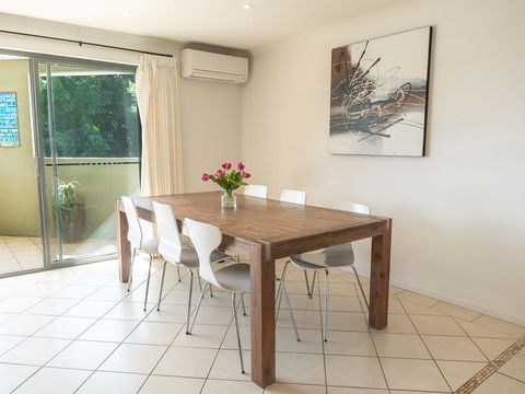 4/4 On First - Accommodation Sunshine Coast 3