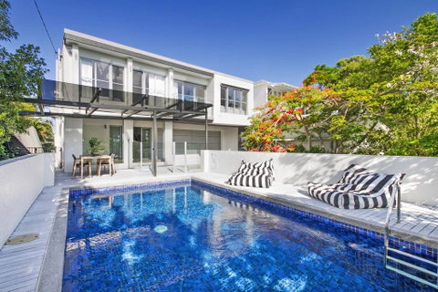 42 Bryan Street - Accommodation Sunshine Coast 1