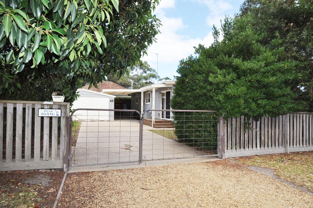 Combienbar VIC Accommodation Sunshine Coast