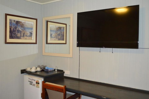 5 Lakeview Plaza - Accommodation Sunshine Coast 1