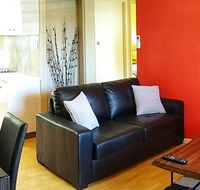 5 min walk to City Center - Accommodation Sunshine Coast