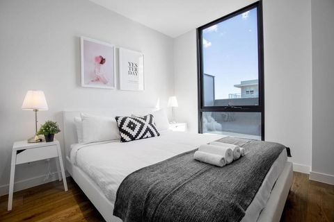 60, Boutique Studio@Boxhill, Boxhill Central, Mall - Accommodation Sunshine Coast 0