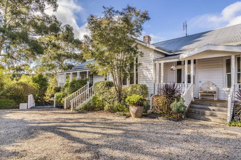 65 Main Guesthouse - Accommodation Sunshine Coast 1