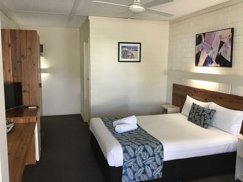 7th Street Motel - Accommodation Sunshine Coast 0