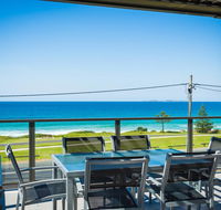 81 Dalmeny Drive - Beach House - Accommodation Sunshine Coast