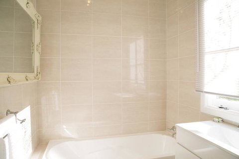 88 Morrisset - Accommodation Sunshine Coast 2