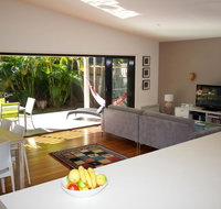 LIZZIE - Accommodation Sunshine Coast