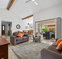 A Villa on 7th - Accommodation Sunshine Coast