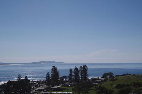 AAA Views, 2 View Street - Accommodation Sunshine Coast 0