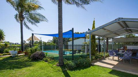 Aalbany Motel Narrabri - Accommodation Sunshine Coast 3