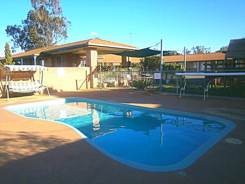 Aaron Inn Motel - Accommodation Sunshine Coast 0