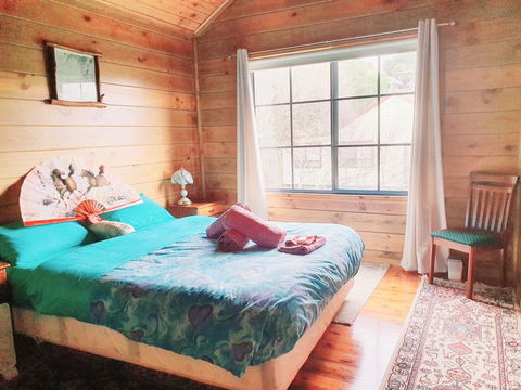 Abelia Cottages SPA Lakeside COTTAGE No 2 - Accommodation Sunshine Coast 2