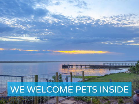 Absolute Water Frontage W/ Jetty + Boat Ramp - Accommodation Sunshine Coast 0