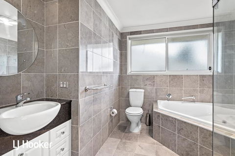 Absolute Waterfront @ Anna Bay - Accommodation Sunshine Coast 2