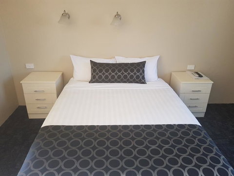 Acacia Motel - Accommodation Sunshine Coast 1