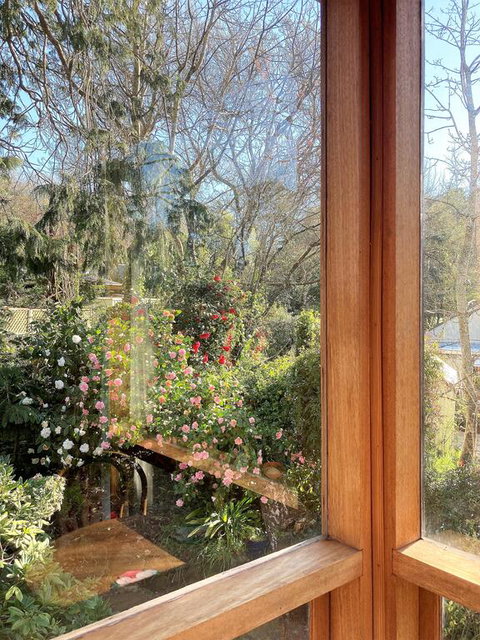 Adelaide Hills 'Camellia Cottage' - WiFi - Accommodation Sunshine Coast 3