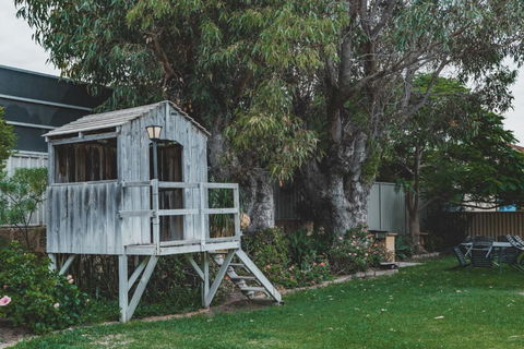 Dongara Hotel Motel - Accommodation Sunshine Coast 2