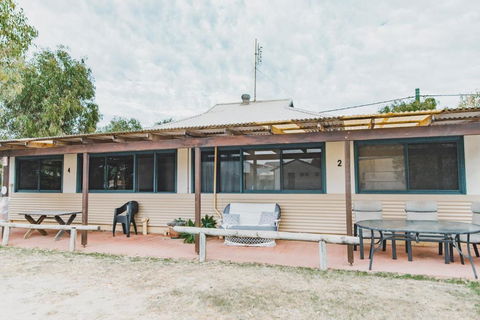 Dongara Hotel Motel - Accommodation Sunshine Coast 4