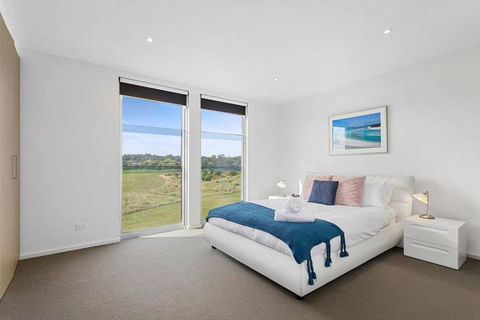 DREW Golfers Delight Close To St Andrews Beach - Accommodation Sunshine Coast 0
