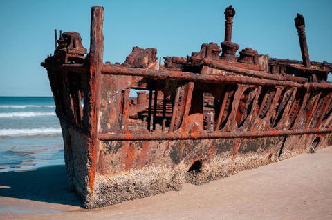 E.V. - Eurong Beach Villa - Accommodation Sunshine Coast 1