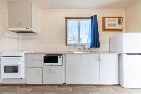 Echo Holiday Parks - Port Pirie - Accommodation Sunshine Coast 4