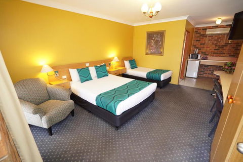 Exies Bagtown - Accommodation Sunshine Coast 1